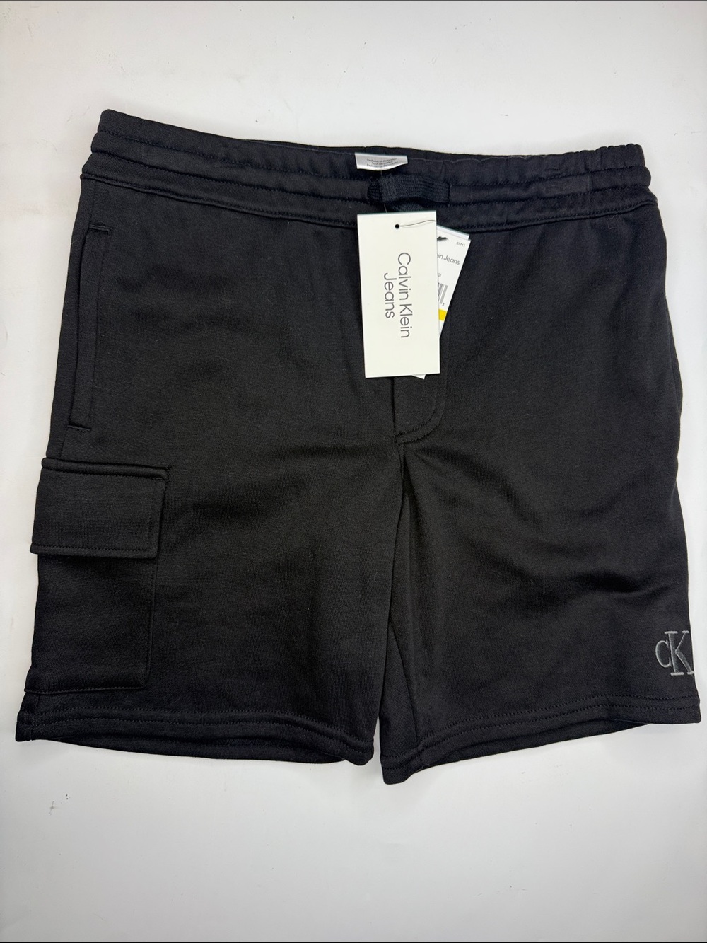 Boys Calvin Klein size M (10/12) shorts